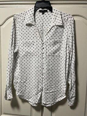 Velvet Heart Long sleeves Blouse Size L  New/no tag